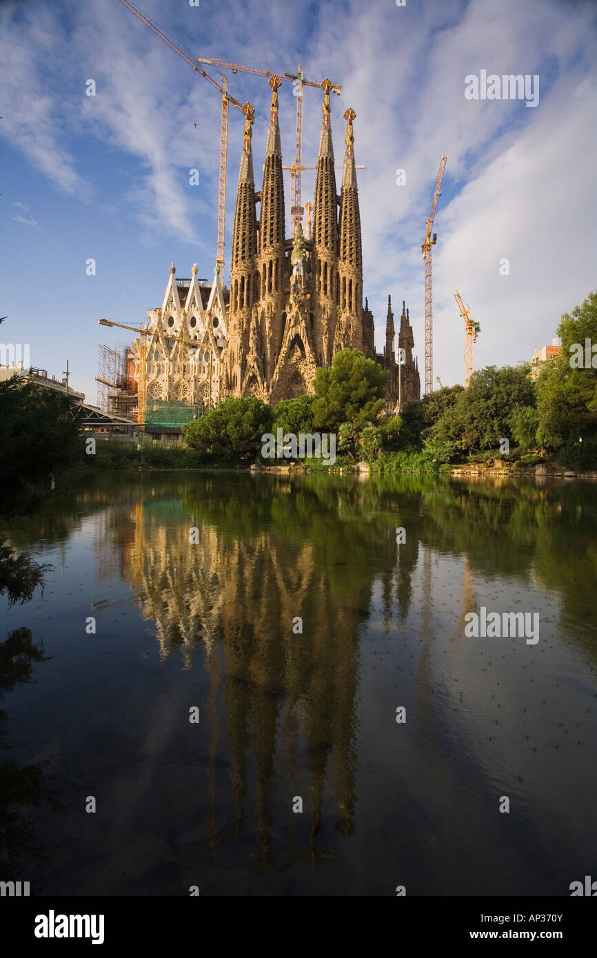 La Sagrada Familia, de Antonio Gaudí, el modernismo, el Eixample, Barcelona, Spain Foto de stock