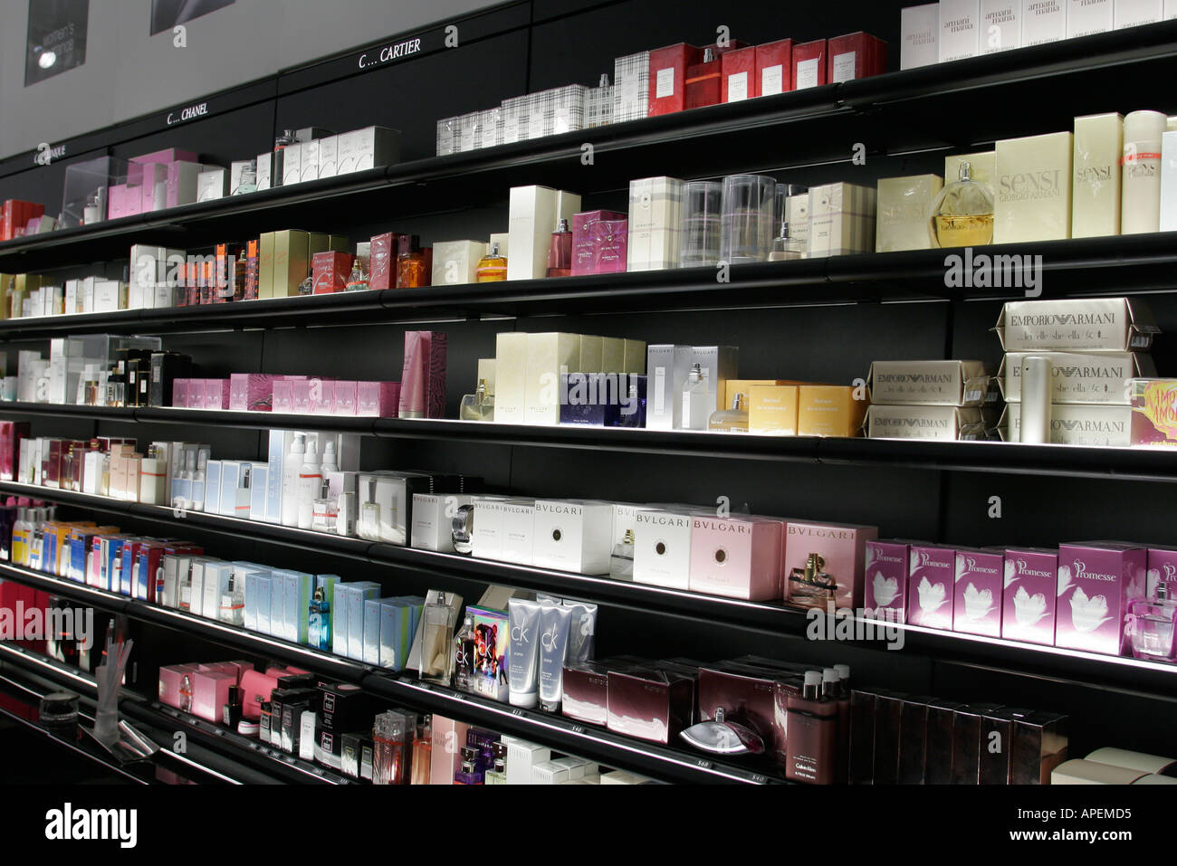 Miami Beach Florida Collins Avenue Sephora perfumes productos al