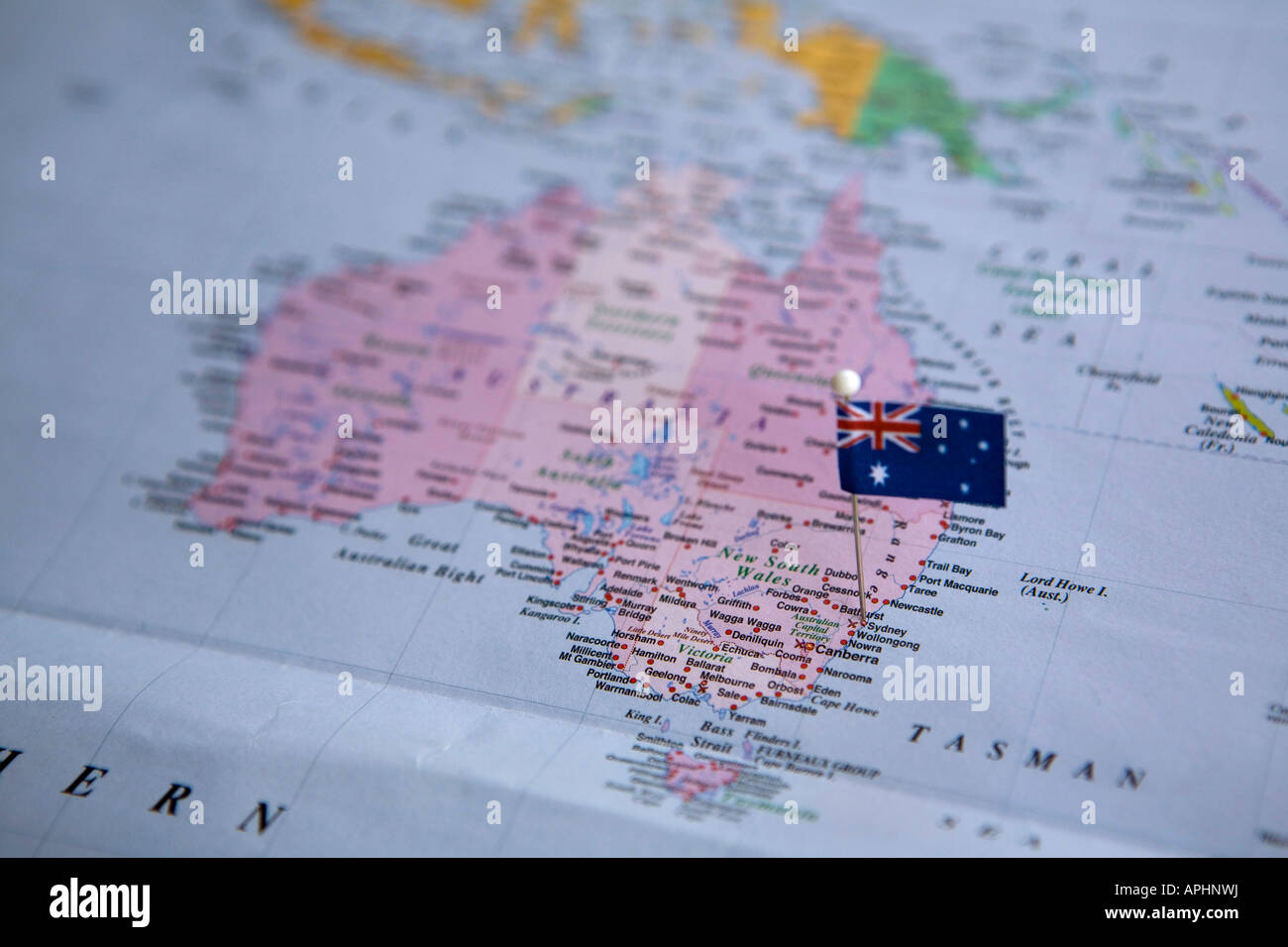 Pasador indicador colocado en el mapa del mundo en Sydney, Australia Foto de stock