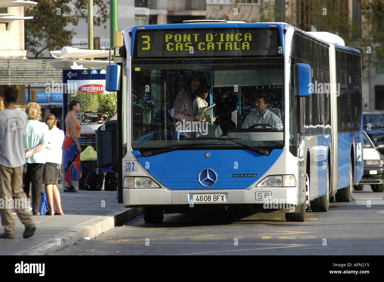 El autobús de transporte público en Palma de Mallorca Islas Baleares España  Mediterráneo Fotografía de stock - Alamy