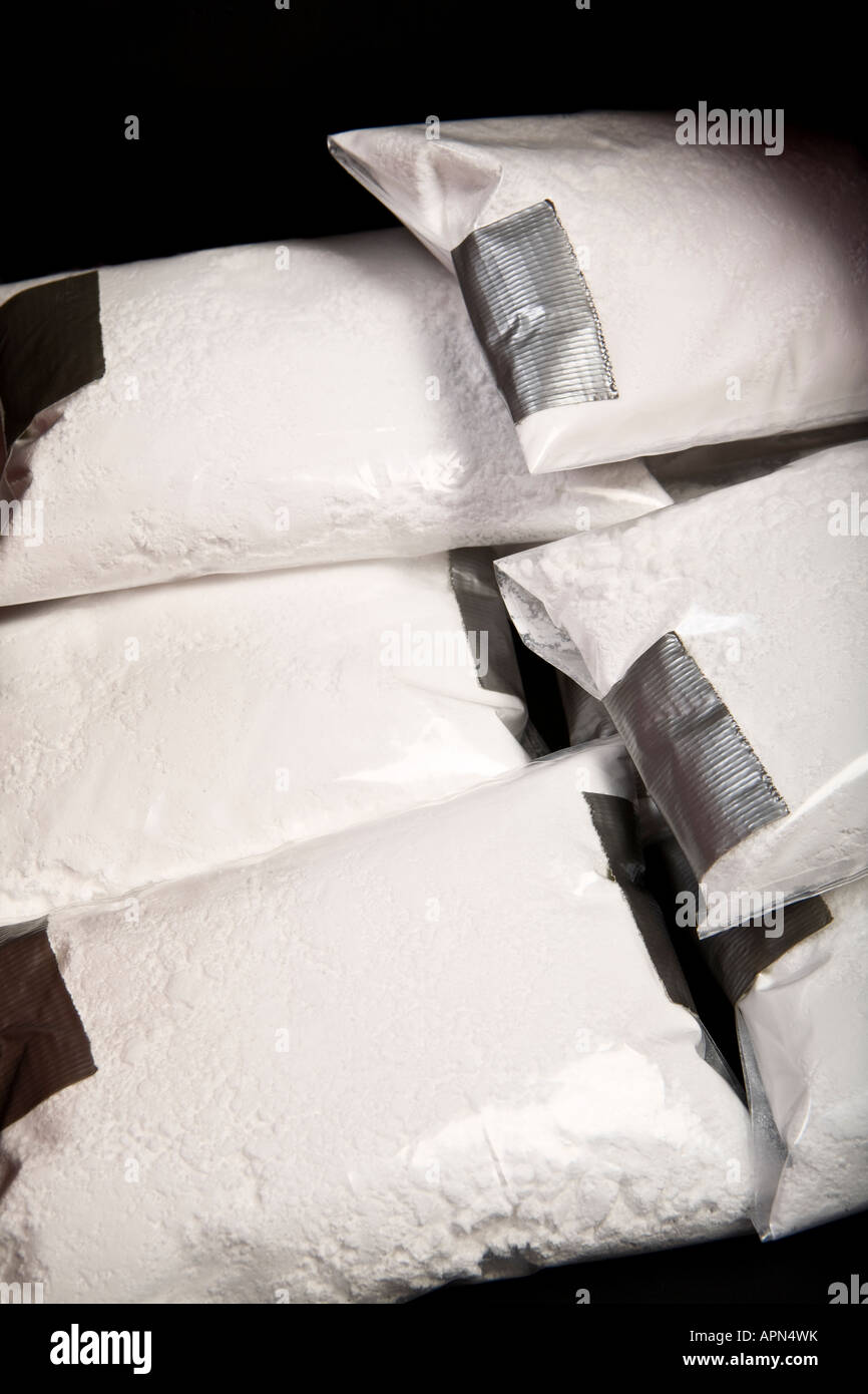 Touhou Stevenson Retocar Paquetes de cocaína Fotografía de stock - Alamy