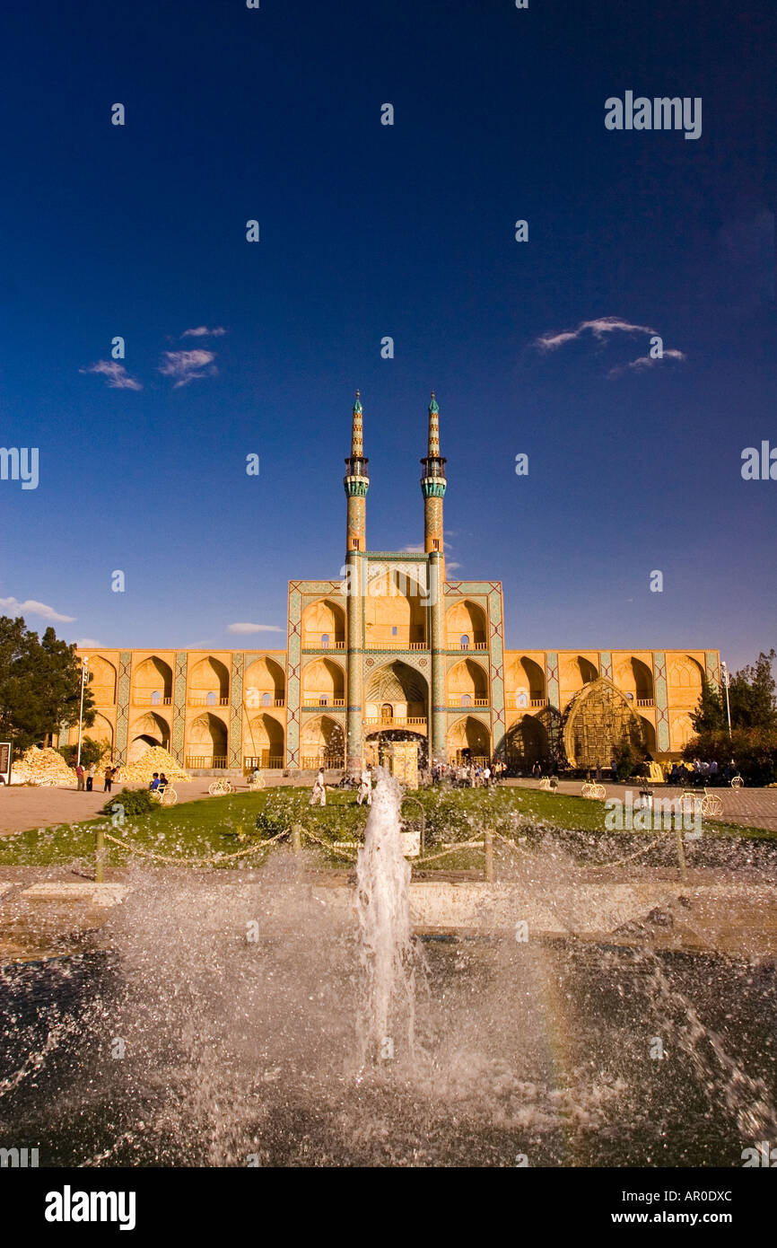 Los zoroástricos complejo de Amir Chakmak Yazd Irán Foto de stock