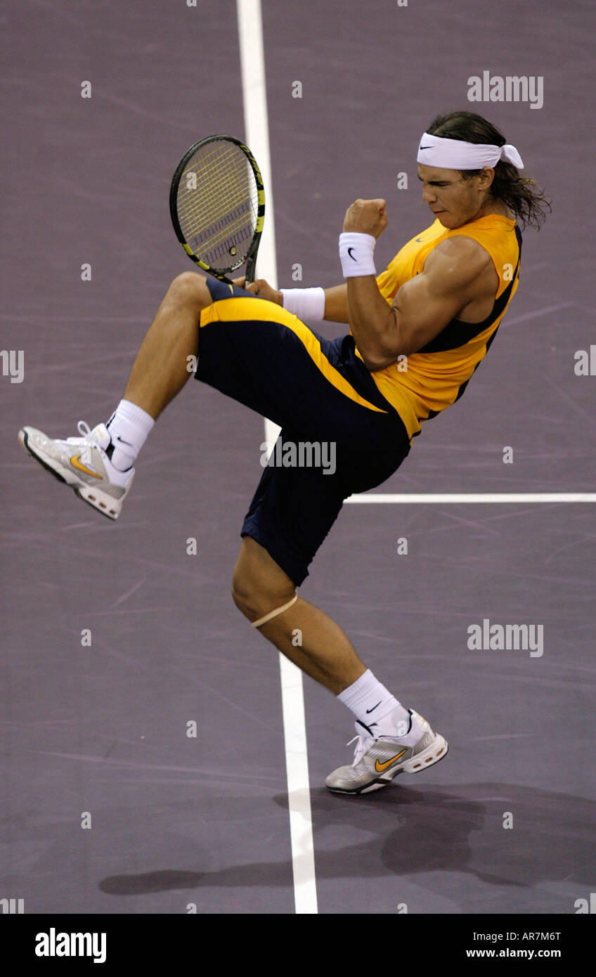 El español Rafael Nadal en el tenis ATP Masters Series de Madrid Foto de stock