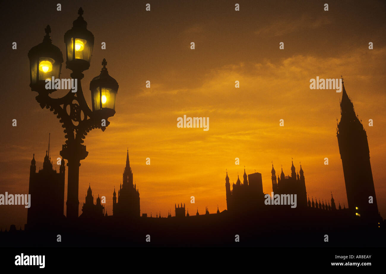 Casas del Parlamento Westminster London UK Sunset Foto de stock
