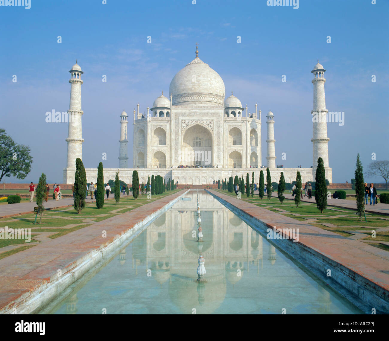 El Taj Mahal, Agra, Estado de Uttar Pradesh, India Foto de stock