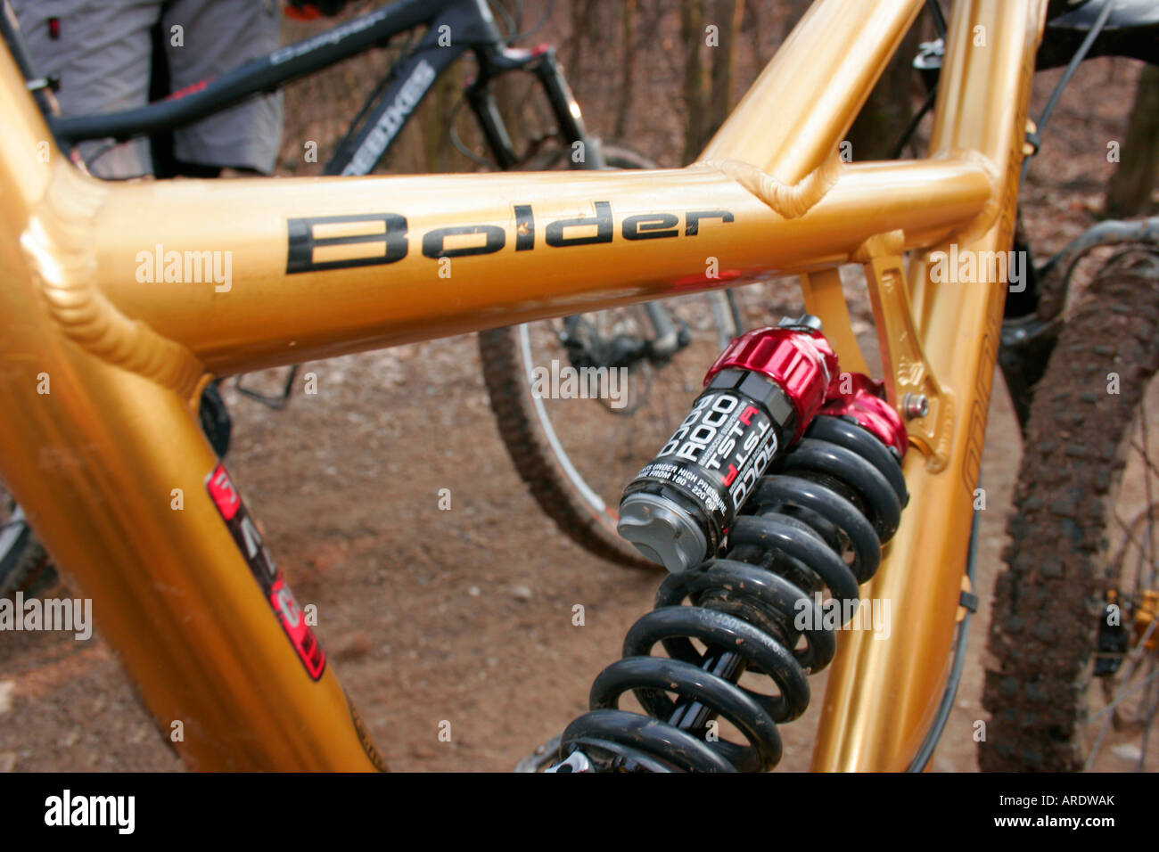 Suspension marzocchi bicicleta sale