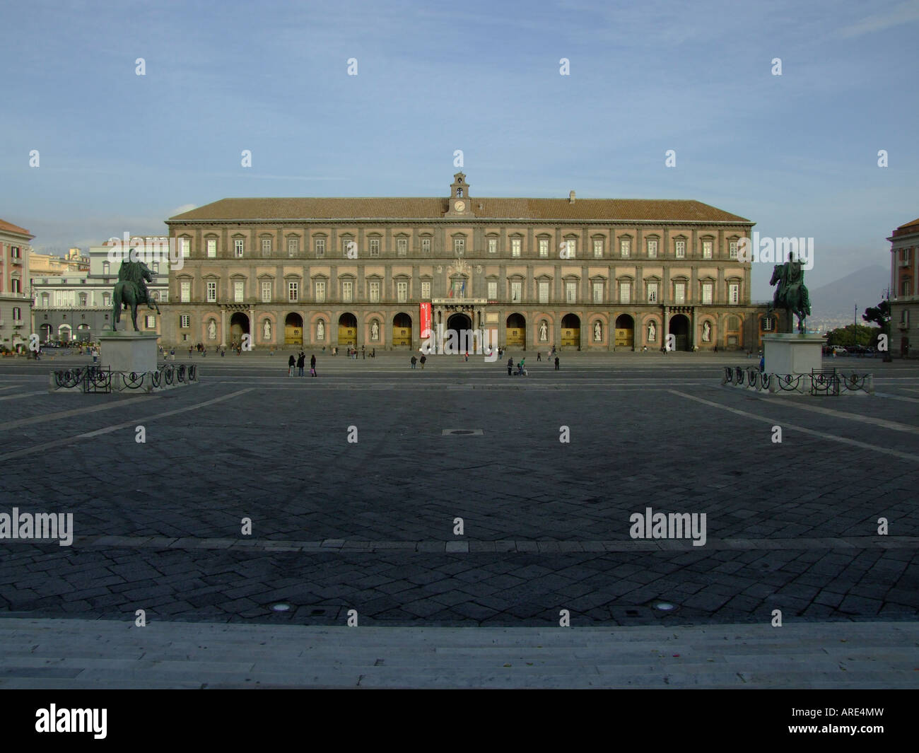 El Palacio Real de Nápoles Campania Italia Foto de stock