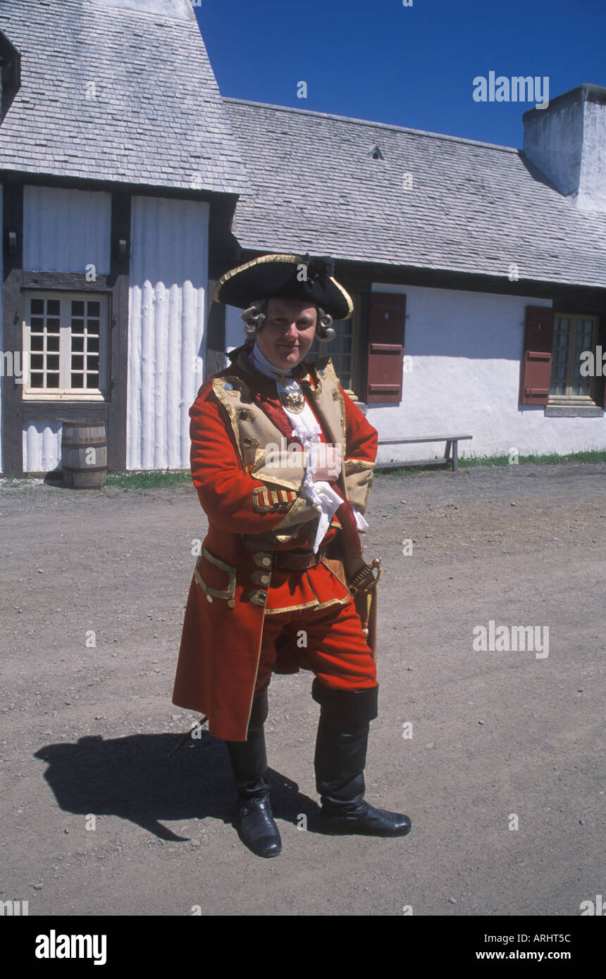 Soldado inglés en un período uniforme de Fortress Louisbourg Nova Scotia,  Canadá Fotografía de stock - Alamy