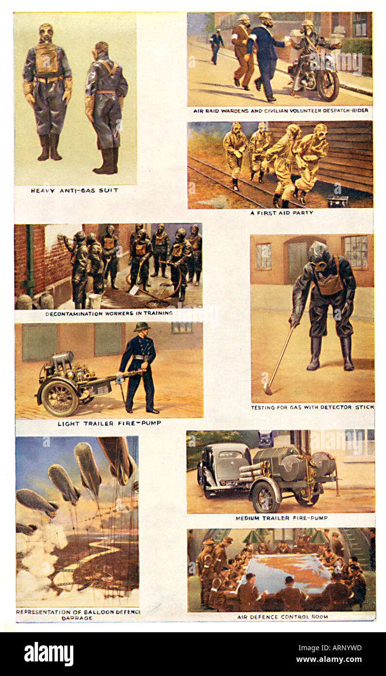 Tarjetas de cigarrillos Blitz 1940 conjunto de tarjetas que muestran el trabajo de la London Air Raid guardianes y defensas Foto de stock