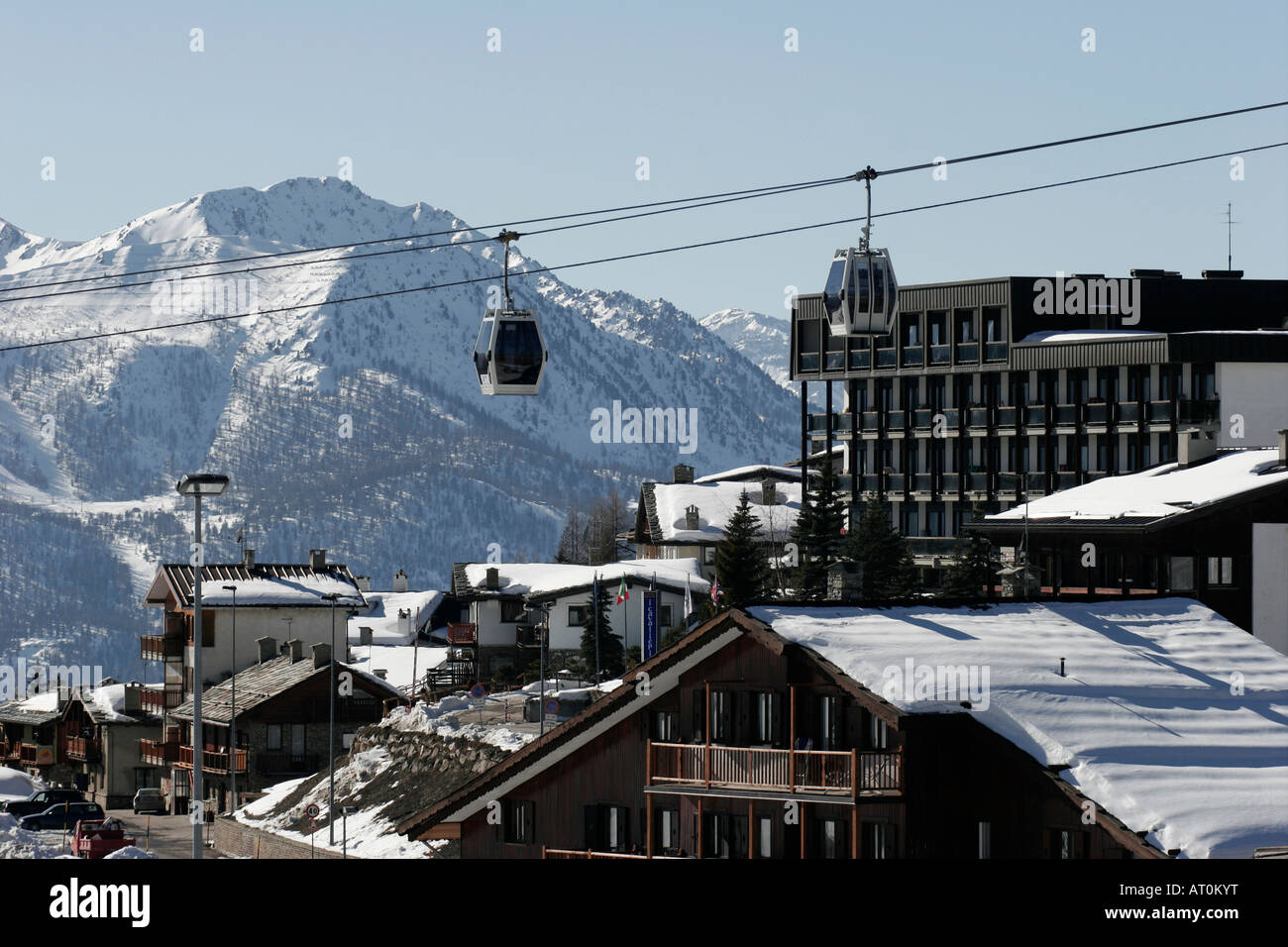 Teleférico. Sestriere Foto de stock