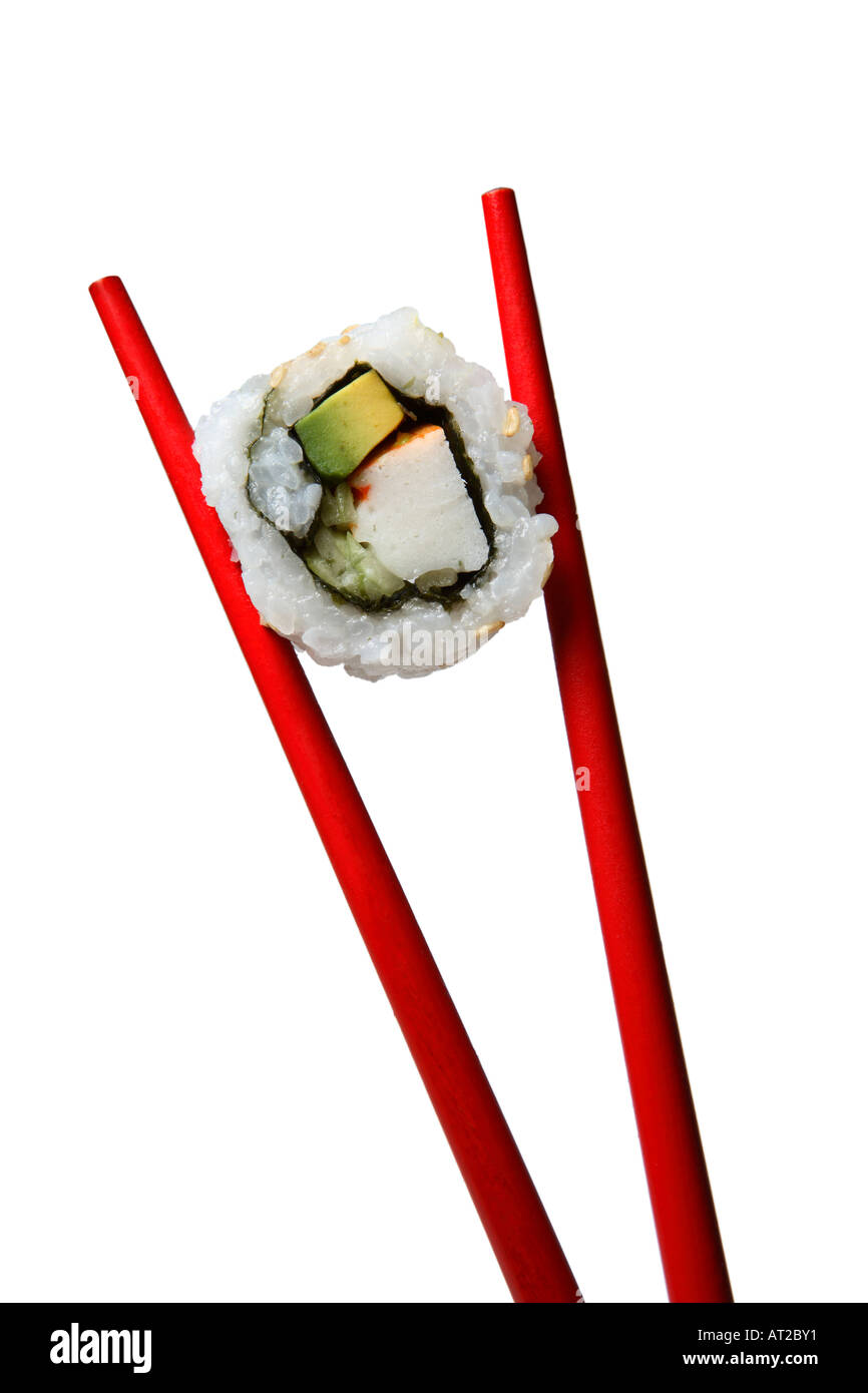 Maki Sushi En palillos chinos Fotografía de stock - Alamy