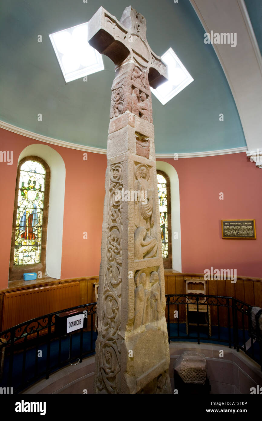 Cruz de ruthwell fotografías e imágenes de alta resolución Alamy