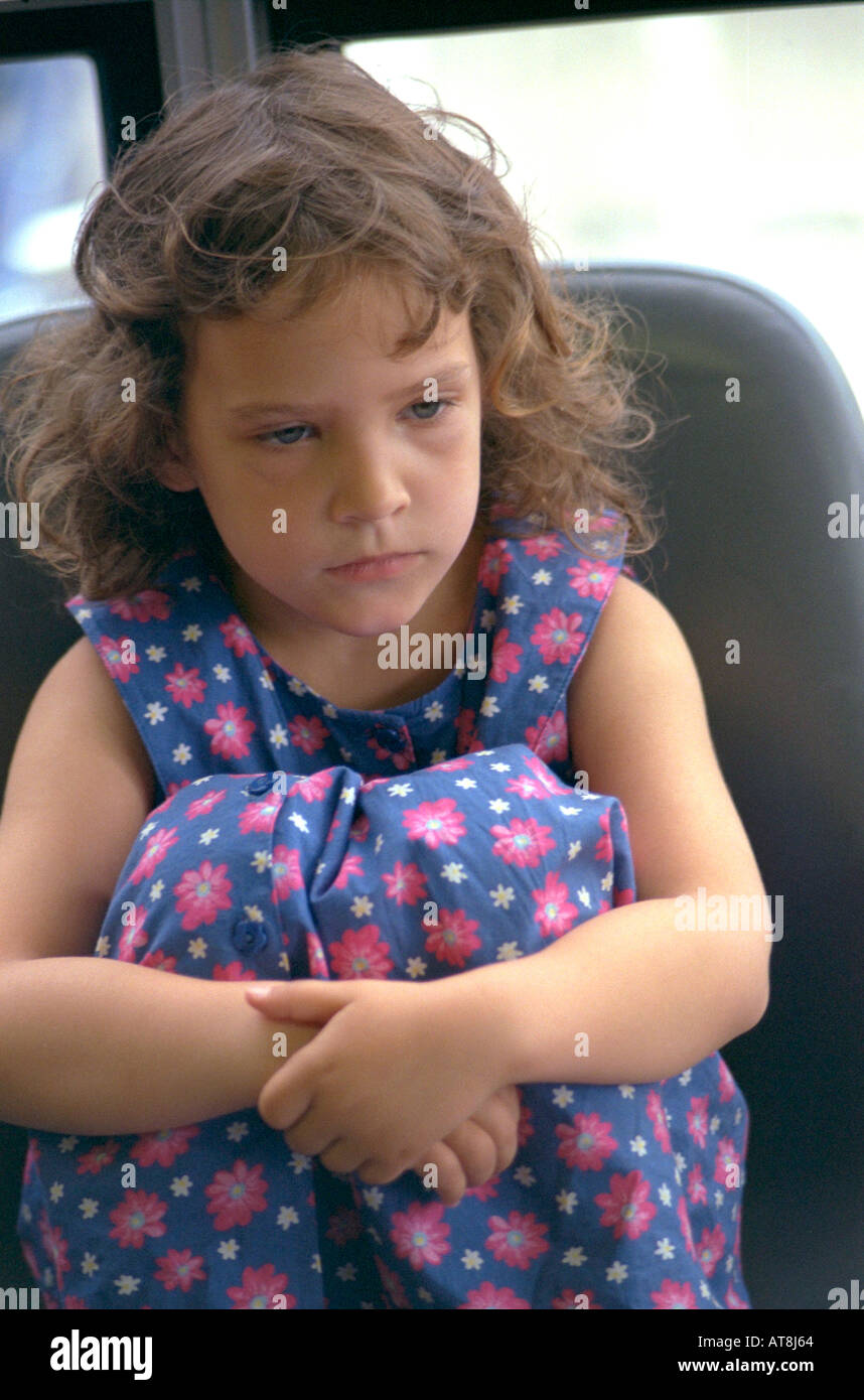 niña de 6 años Fotografía de stock - Alamy