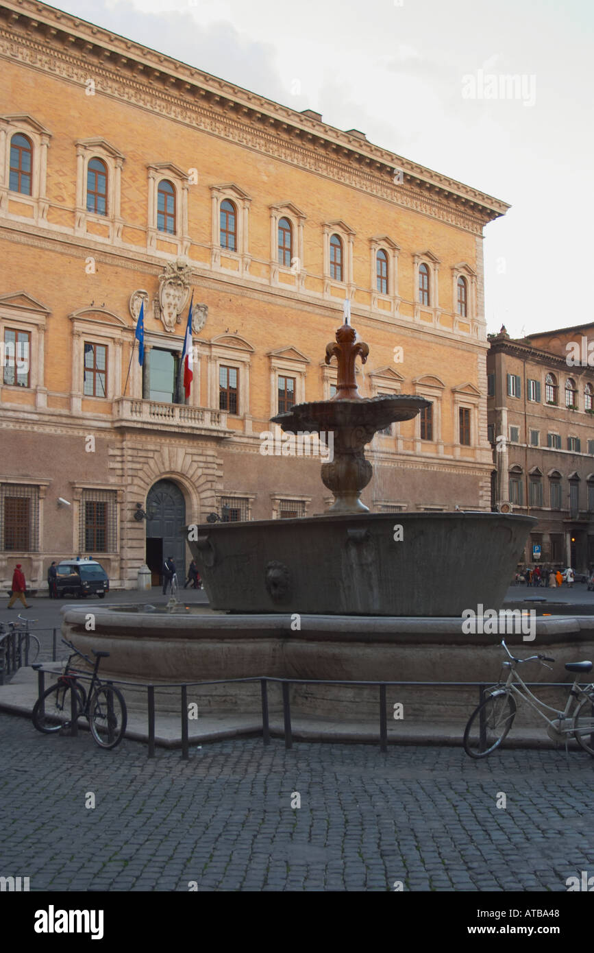 Piazza Farnese Roma Foto de stock