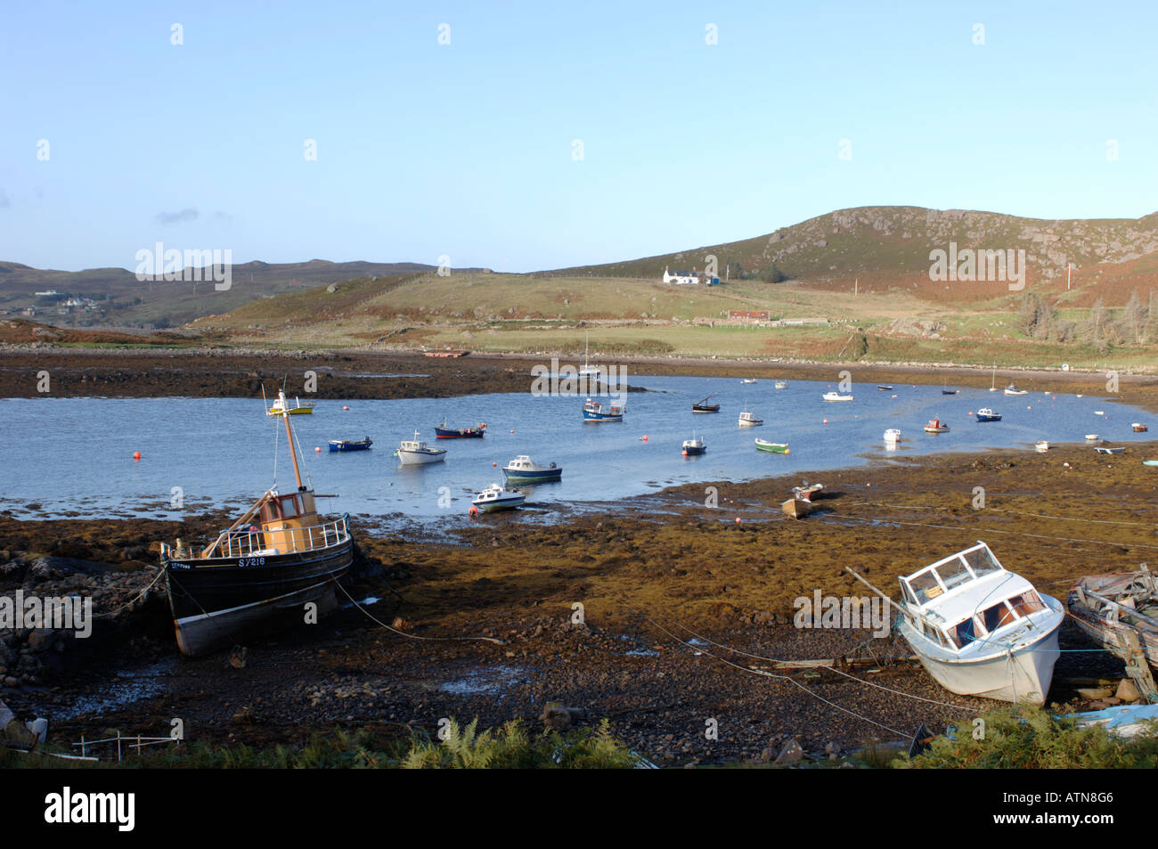 Antiguo Puerto Dornie y amarres Wester Ross. 3847-368 XPL Foto de stock