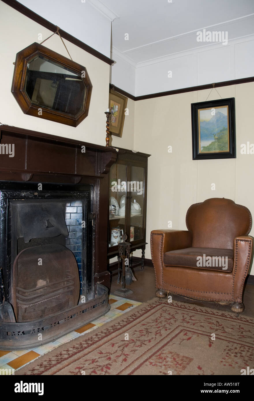 Interior de acero en la casa Black Country Living Museum, Dudley, West Midlands, Inglaterra, Reino Unido. Foto de stock