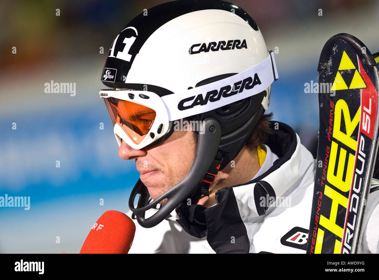 Ganador Mario Matt, FIS Worldcup esquí slalom, hombres, Schladming 2008, Nightrace, Estiria, Austria Foto de stock