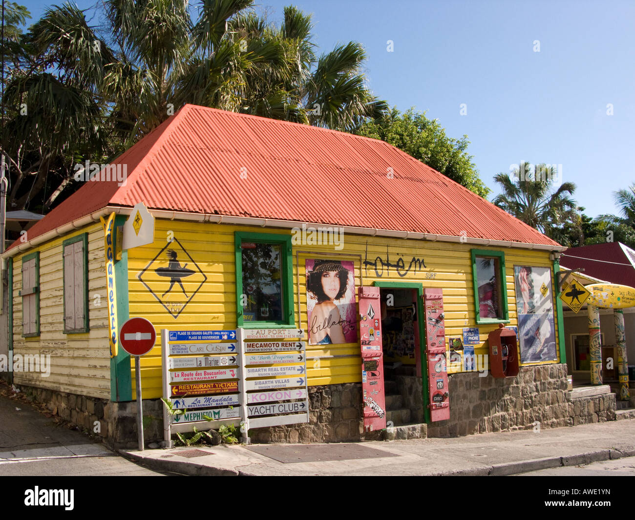 El Tótem Surfshop en Gustavia, Saint Barts. Foto de stock