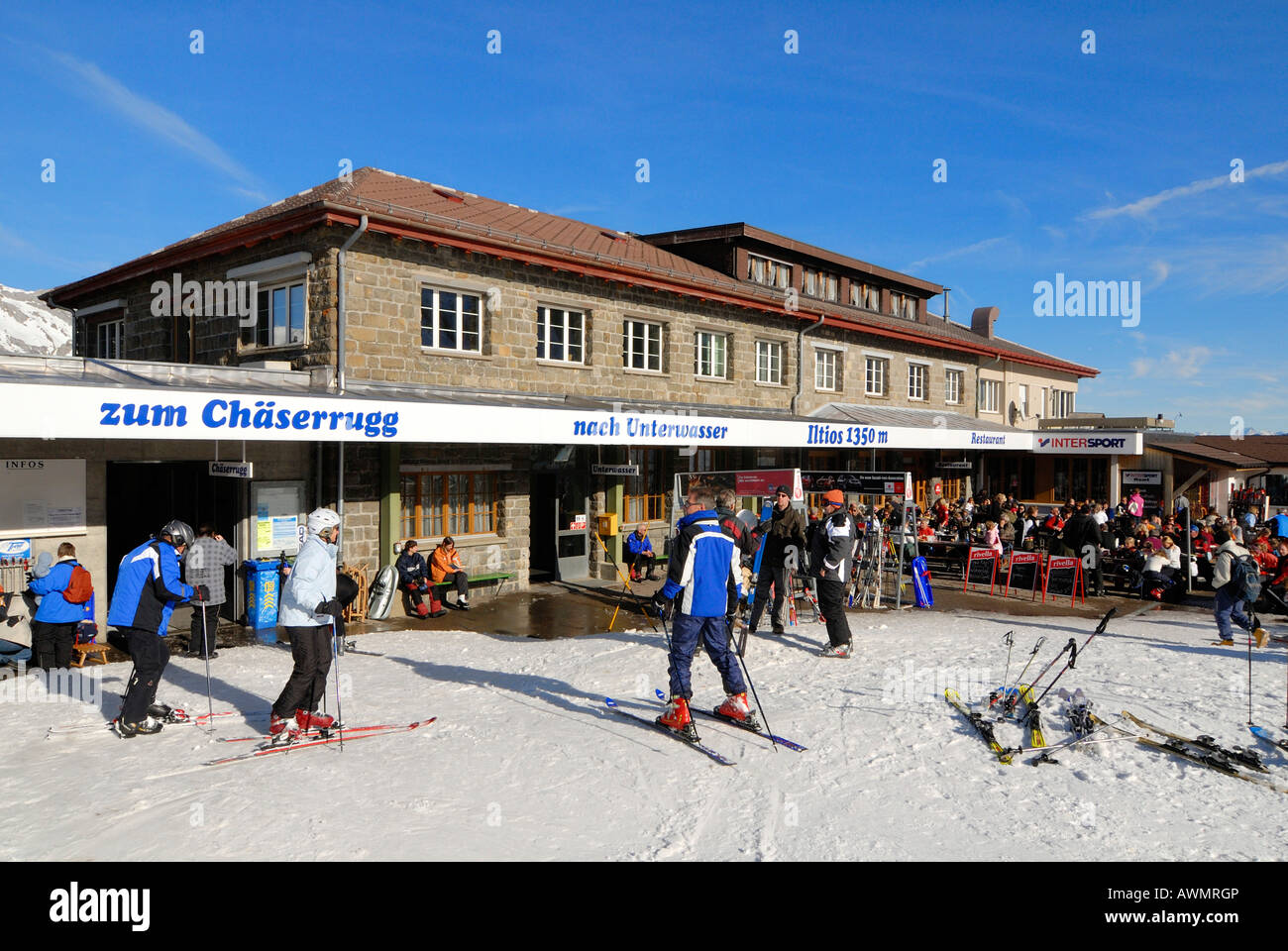 Restaurante en la montaña - Unterwasser Iltios, Cantón de San Gallen, Suiza, Europa. Foto de stock