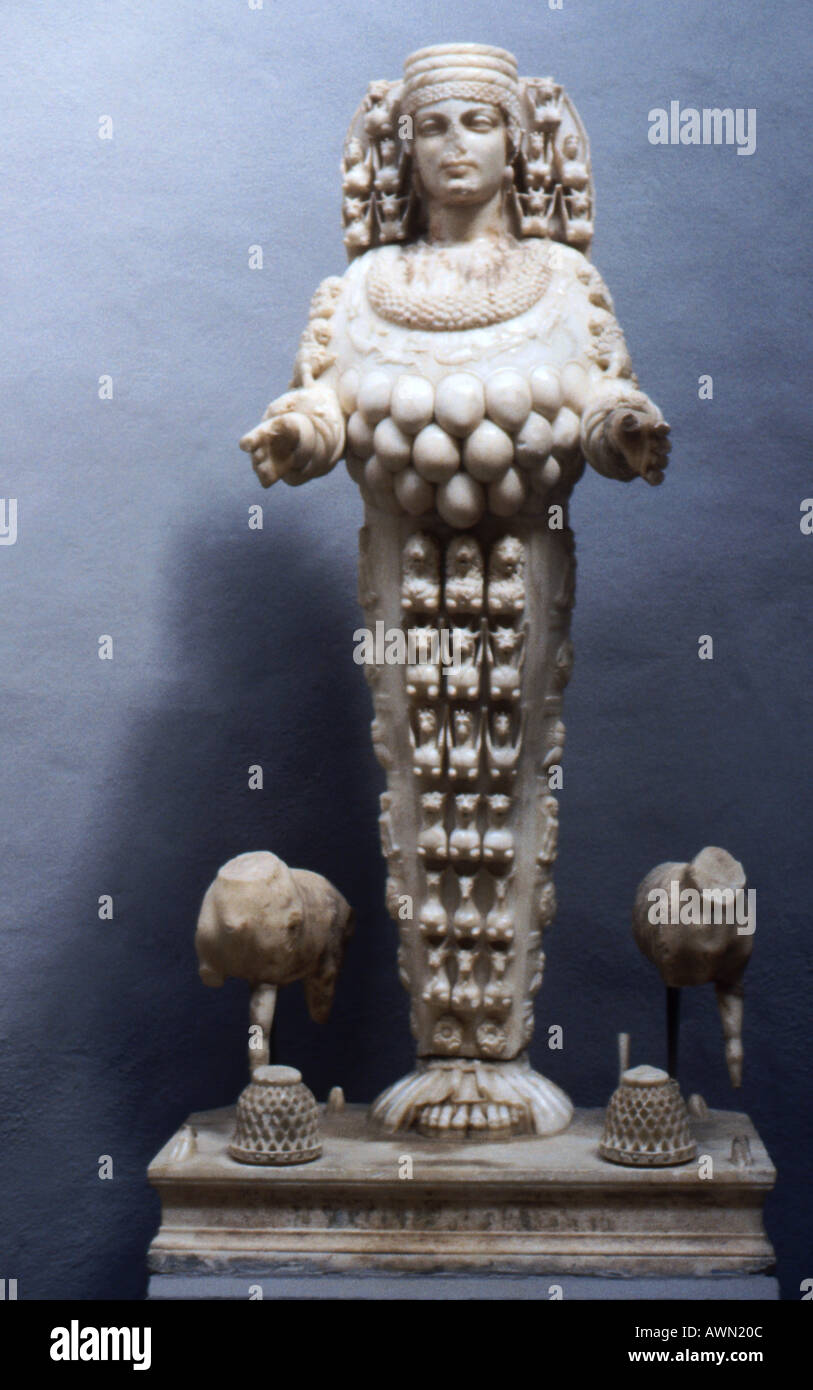 Estatua de Artemisa, la diosa de la fertilidad Selcuk Turquía Foto