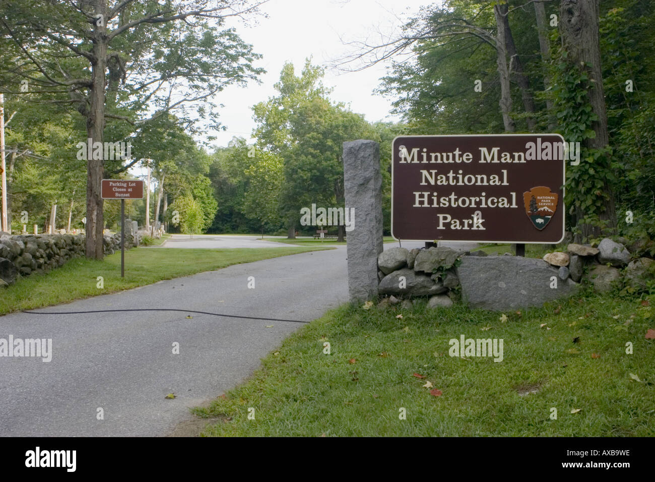 Aparcamiento entrada parque nacional minute man Concord Massachusetts Foto de stock