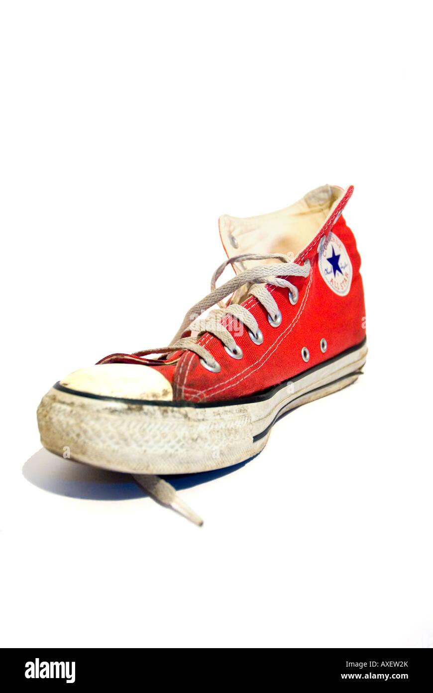 Converse All Star Rojo Trainer Fotografia De Stock Alamy