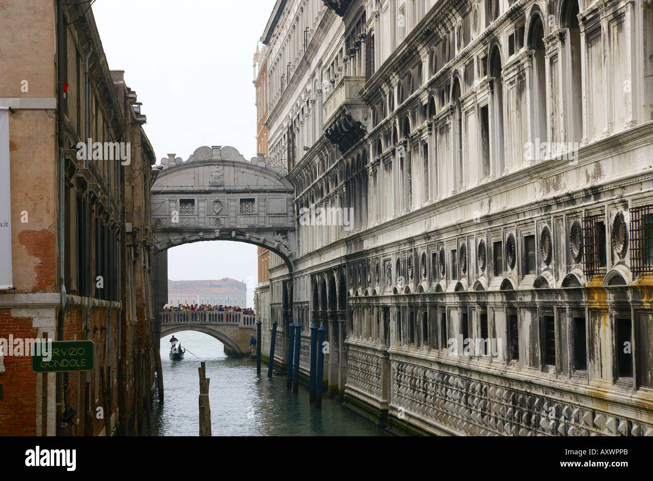 Pontedei Sospoiri, el Puente de los Suspiros, Venecia, Italia, Europa Foto de stock