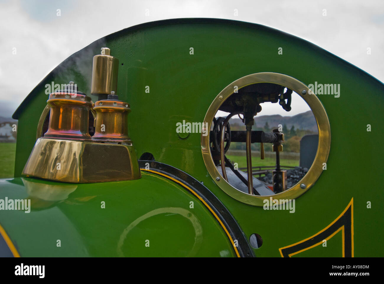 Válvula de silbato fotografías e imágenes de alta resolución - Alamy