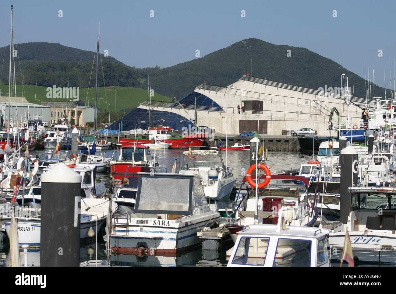 Santona es un puerto pesquero en la costa de Cantabria, ESPAÑA Fotografía  de stock - Alamy