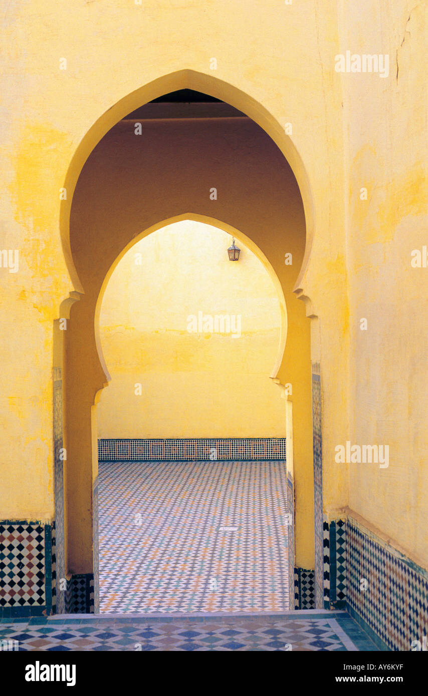 Marruecos Le Moyen Atlas de la ciudad imperial de Meknes Moulay Ismaïl Mezquita Foto de stock