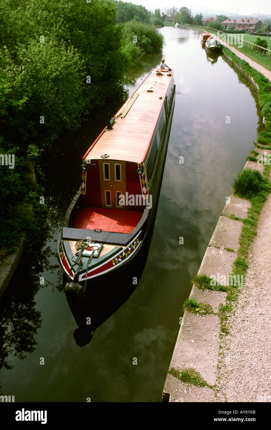 Poynton narrowboat Cheshire UK en Macclesfield Canal en mayor Poynton Foto de stock