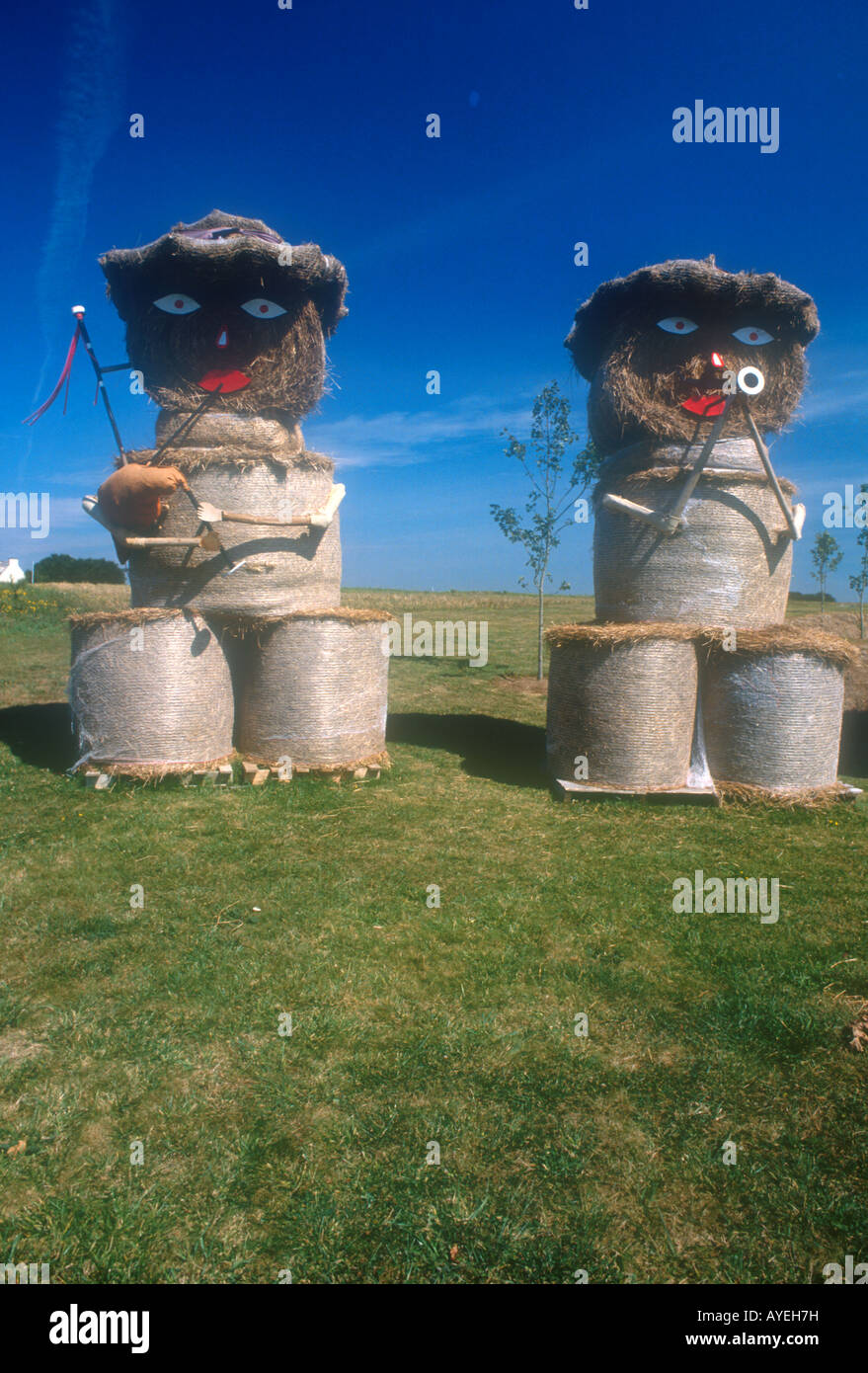 El Espantapájaros con gaita y trompeta Foto de stock