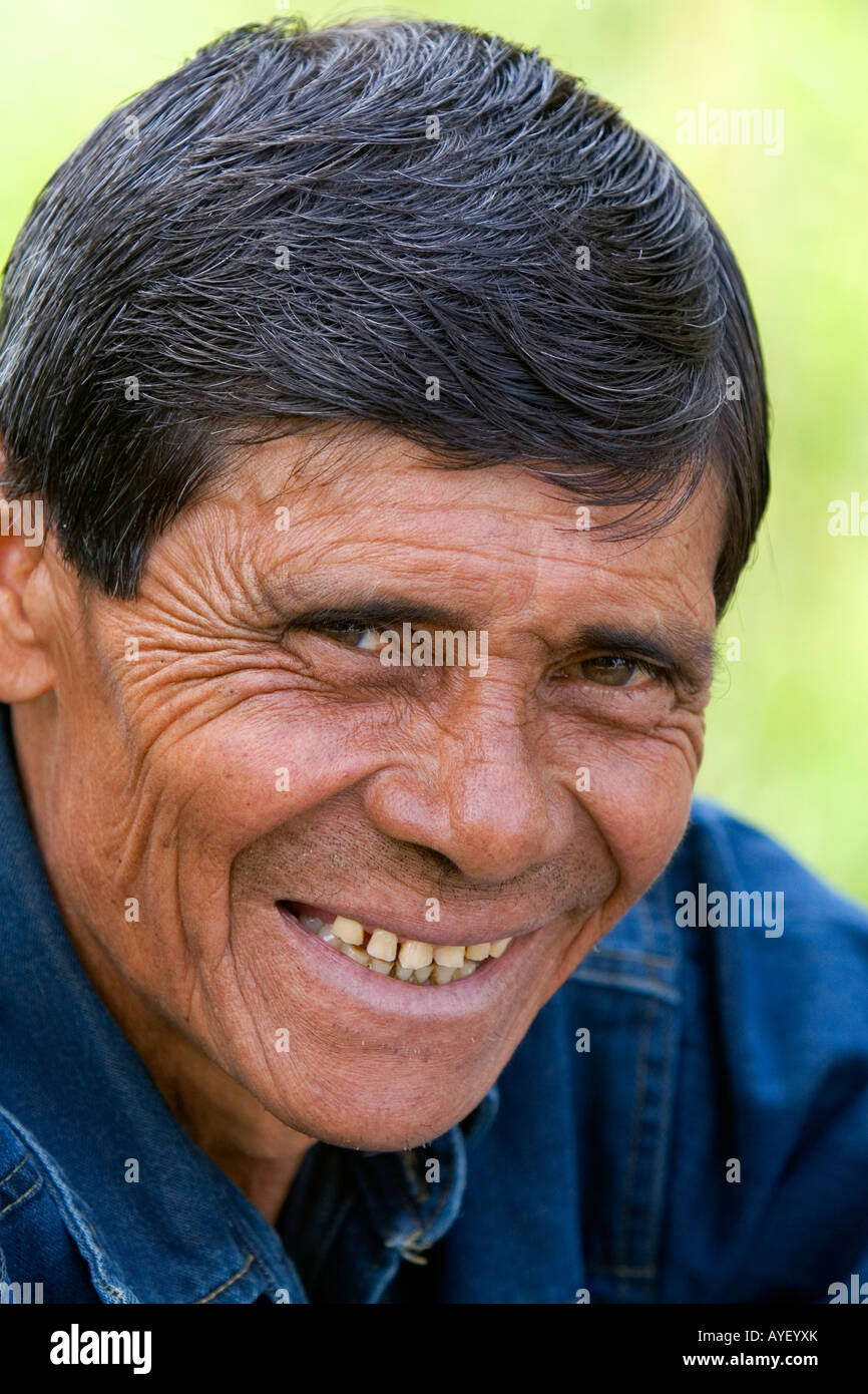 Retrato de un hombre Argentino cerca de El Calafate, Patagonia Argentina Foto de stock