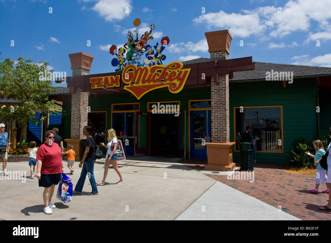 Team Mickey Mouse Tienda Marketplace en Downtown Disney en Orlando,  Florida, EE.UU Fotografía de stock - Alamy