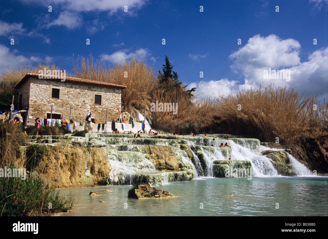 Cascada del Mulino, Terme di Saturnia, Maremma, en la provincia de  Grosseto, en la Toscana, Italia Fotografía de stock - Alamy