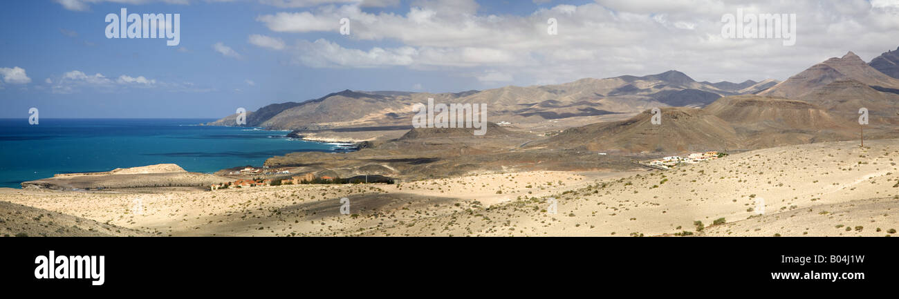 Panorámica del paisaje cerca de El Cotillo en la costa occidental de la isla de Fuerteventura, Islas Canarias, España Foto de stock