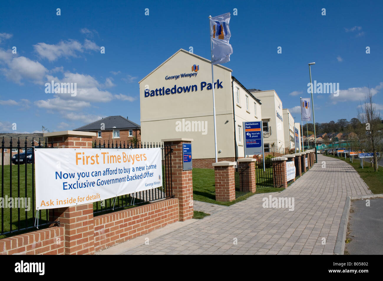 Primeros compradores nuevas propiedades Wimpey Battledown Park Cheltenham UK Foto de stock