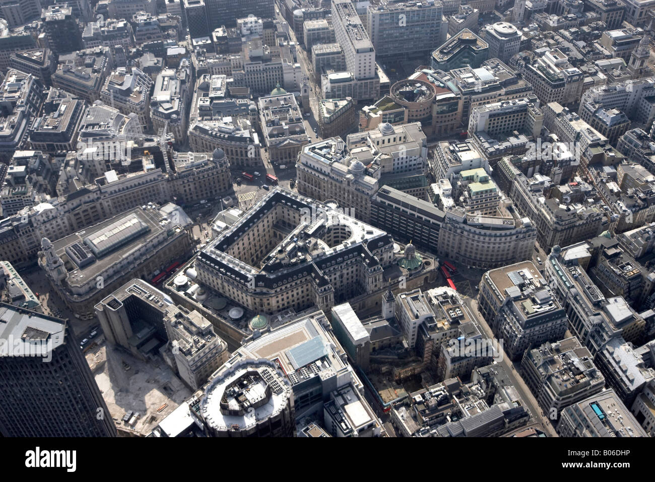 Vista aérea del sureste de Bolsa Torre Royal Exchange Bank of England aves nº 1 de la ciudad de Londres EC2 EC4 Inglaterra Foto de stock
