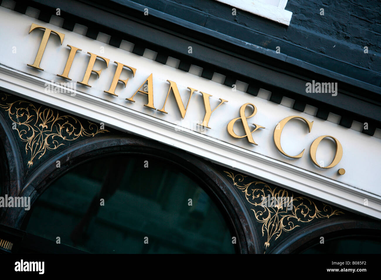 Tienda Tiffany, Londres Foto de stock