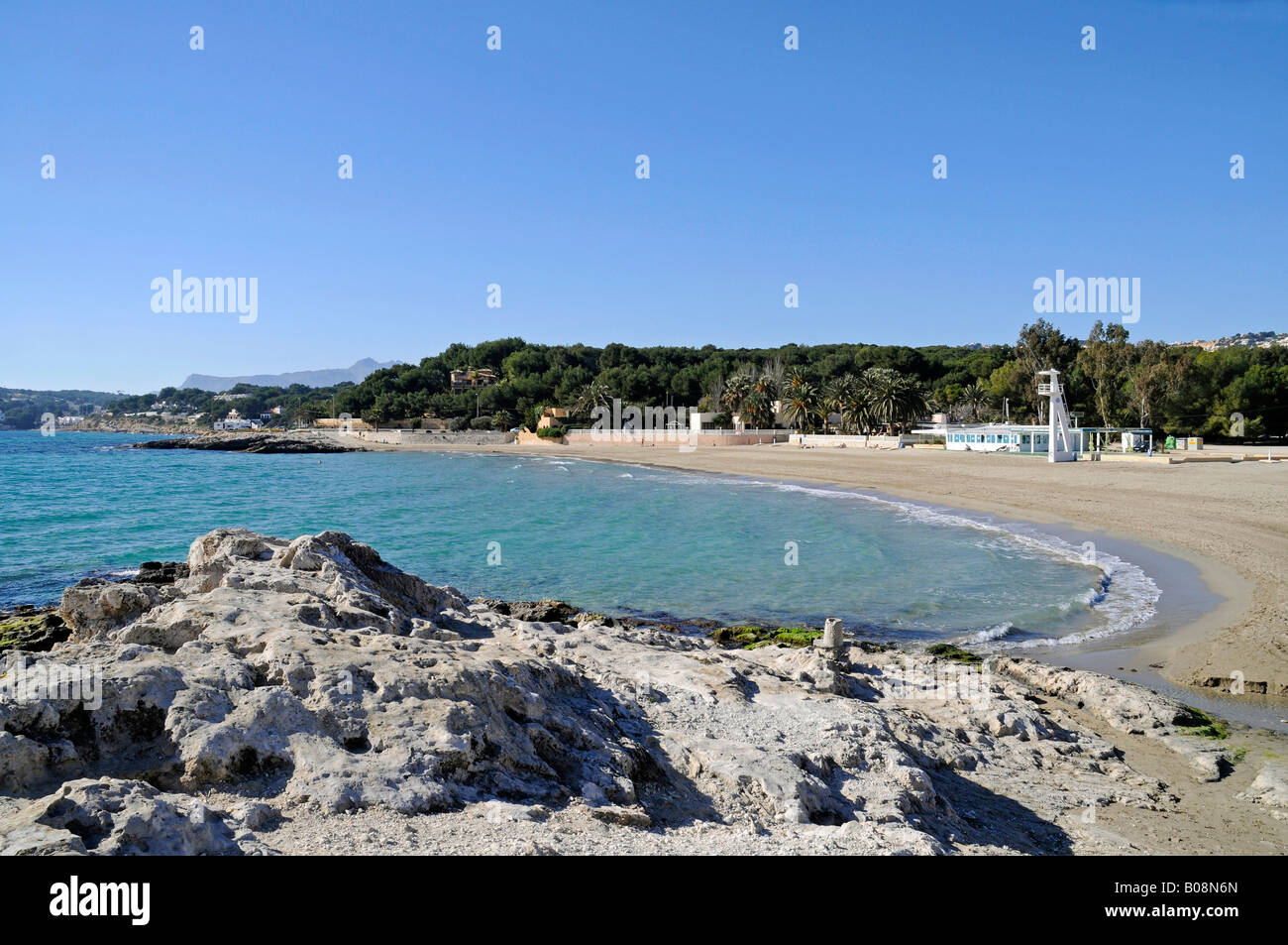Playa de l'Ampolla, Moraira, Alicante, Costa Blanca, España Foto de stock