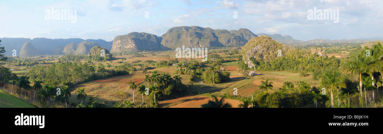 Impresionantes vistas del valle de Viñales cuba Foto de stock