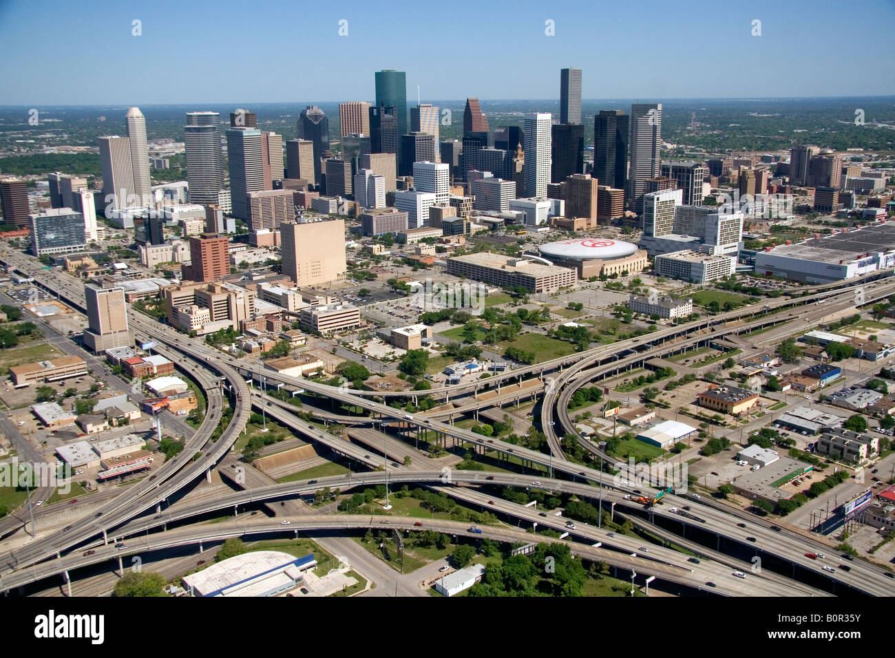 Vista aérea de la intersección de autovías de la Interstate 45 y la