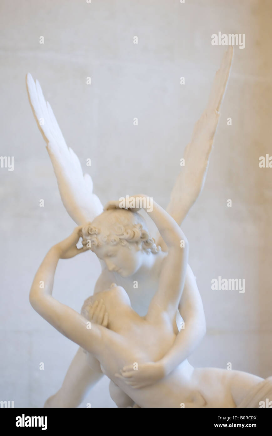 Psyché ranimée par le baiser de l amour de Antonio Canova en el Museo del Louvre en París