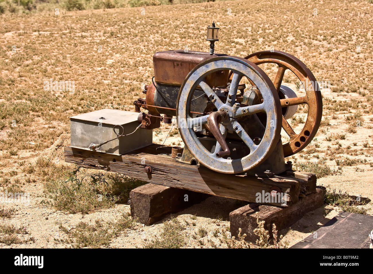 Bomba de agua antigua máquina para su uso en la mina Fotografía de stock -  Alamy