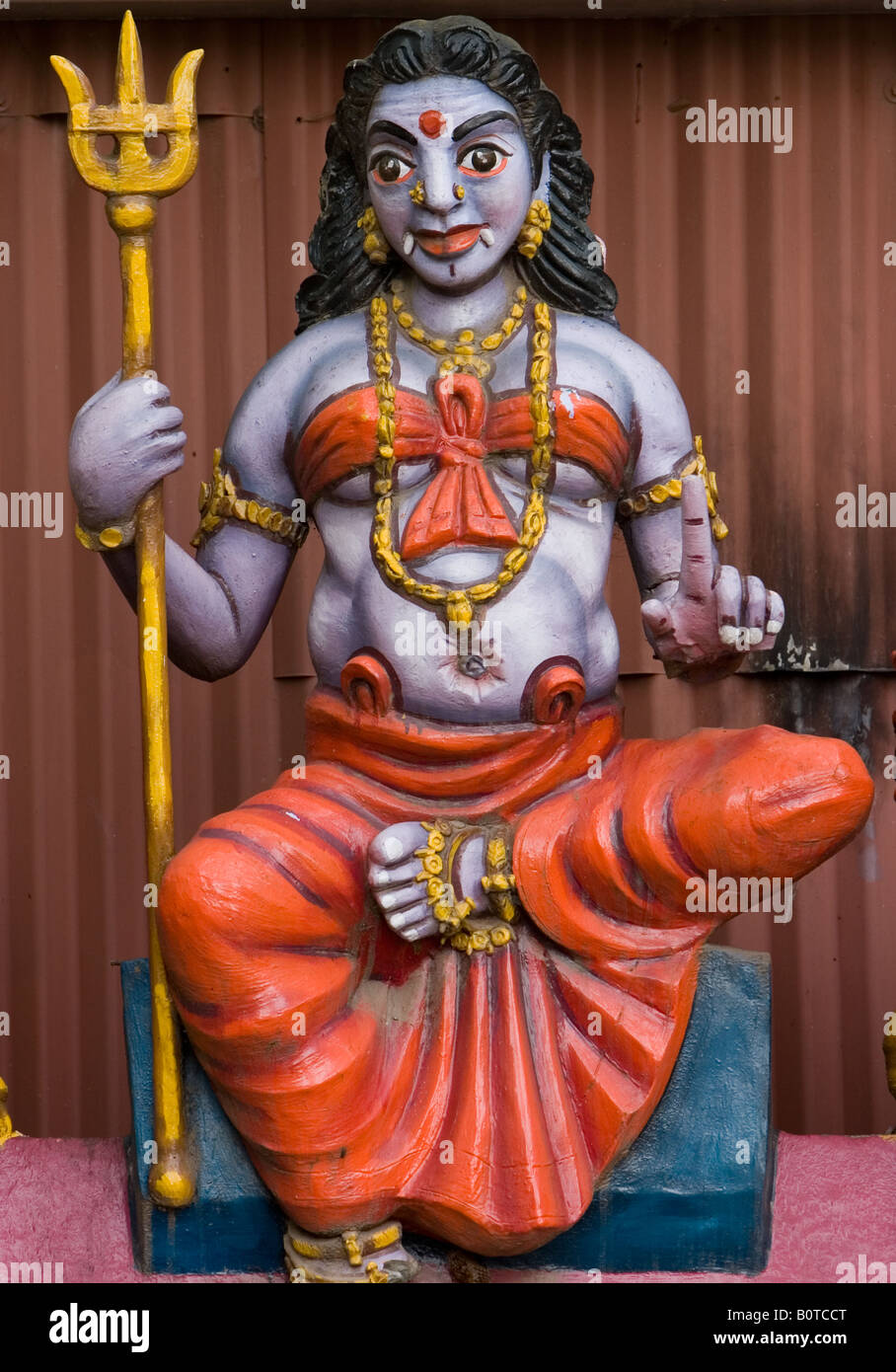 Estatua de una diosa hindú en un templo en Chennai, en Tamil Nadu, India. Foto de stock