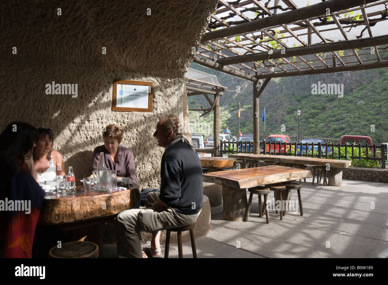 Restaurante tagoror cueva guayadeque fotografías e imágenes de alta  resolución - Alamy