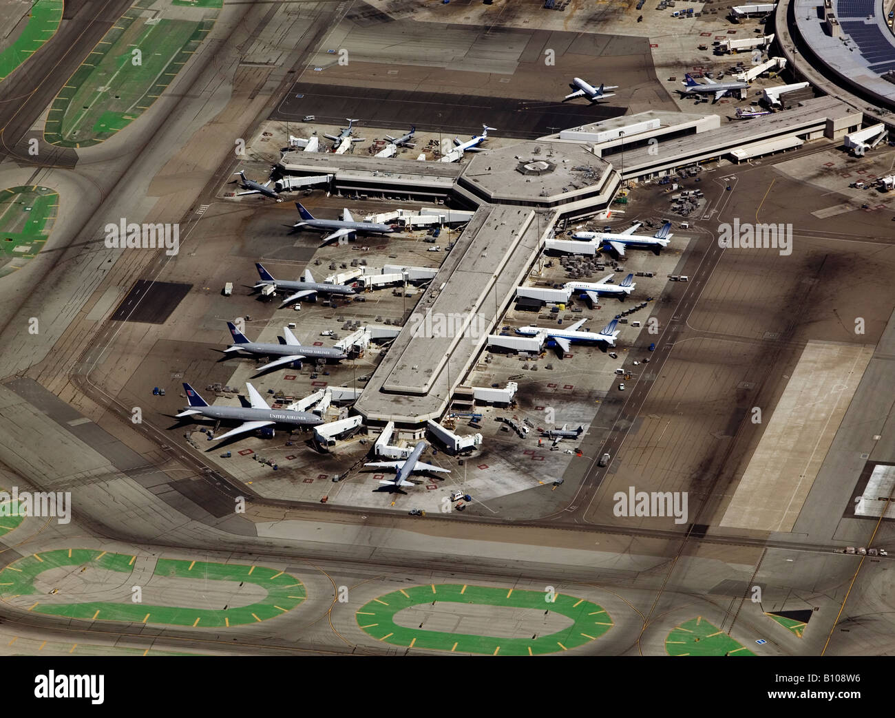Sobre United Airlines terminal aéreo del aeropuerto internacional de San Francisco OFS Foto de stock