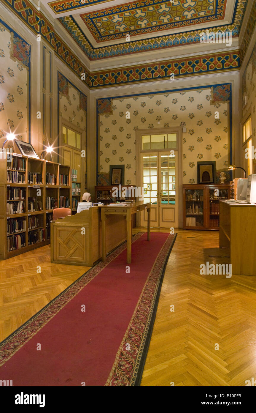 Escritorio de referencia, Colecciones Especiales y la biblioteca de libros raros, American University en El Cairo, Egipto Foto de stock