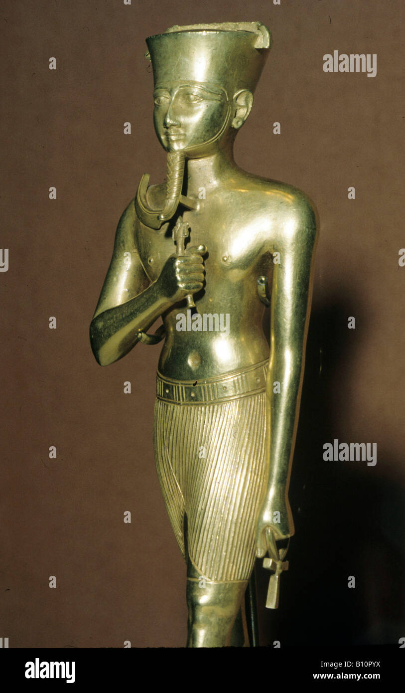 Estatuilla de oro de Amón de Karnak. Egipto Foto de stock