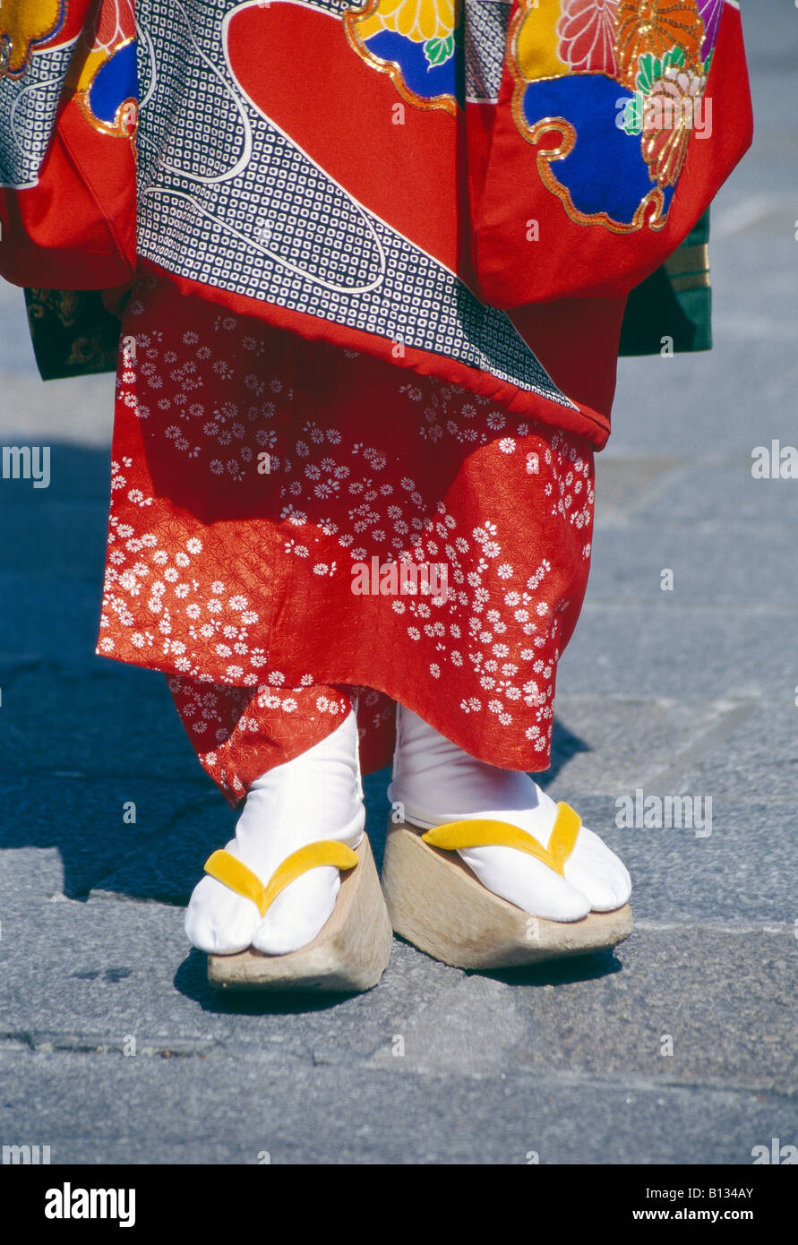 Gion, zapatos de una Maiko (aprendiz de geisha Fotografía de stock - Alamy